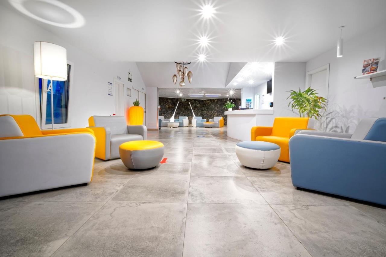 Aqua Suites Puerto del Carmen  Zewnętrze zdjęcie