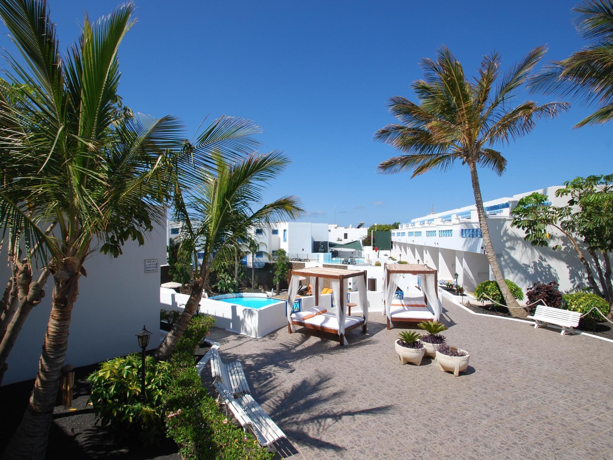 Aqua Suites Puerto del Carmen  Zewnętrze zdjęcie